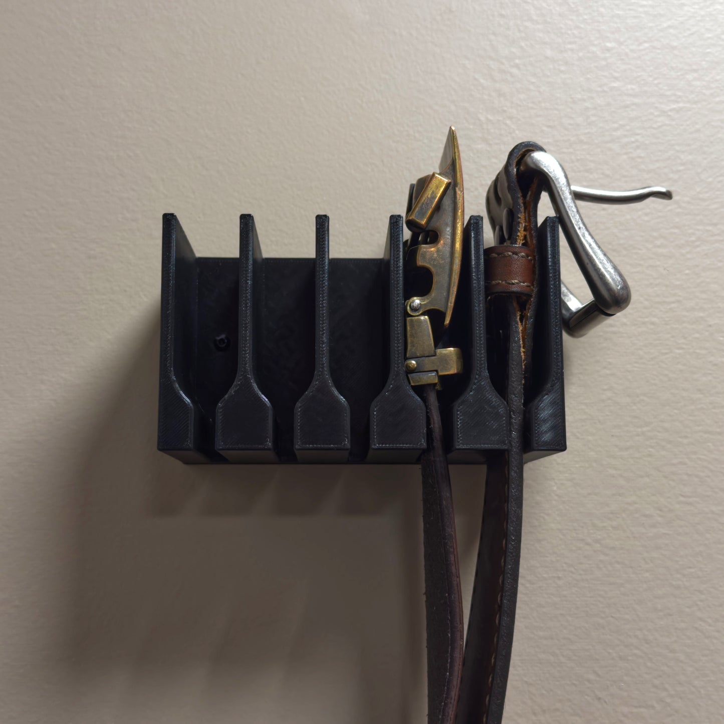 5 Belt Hanger