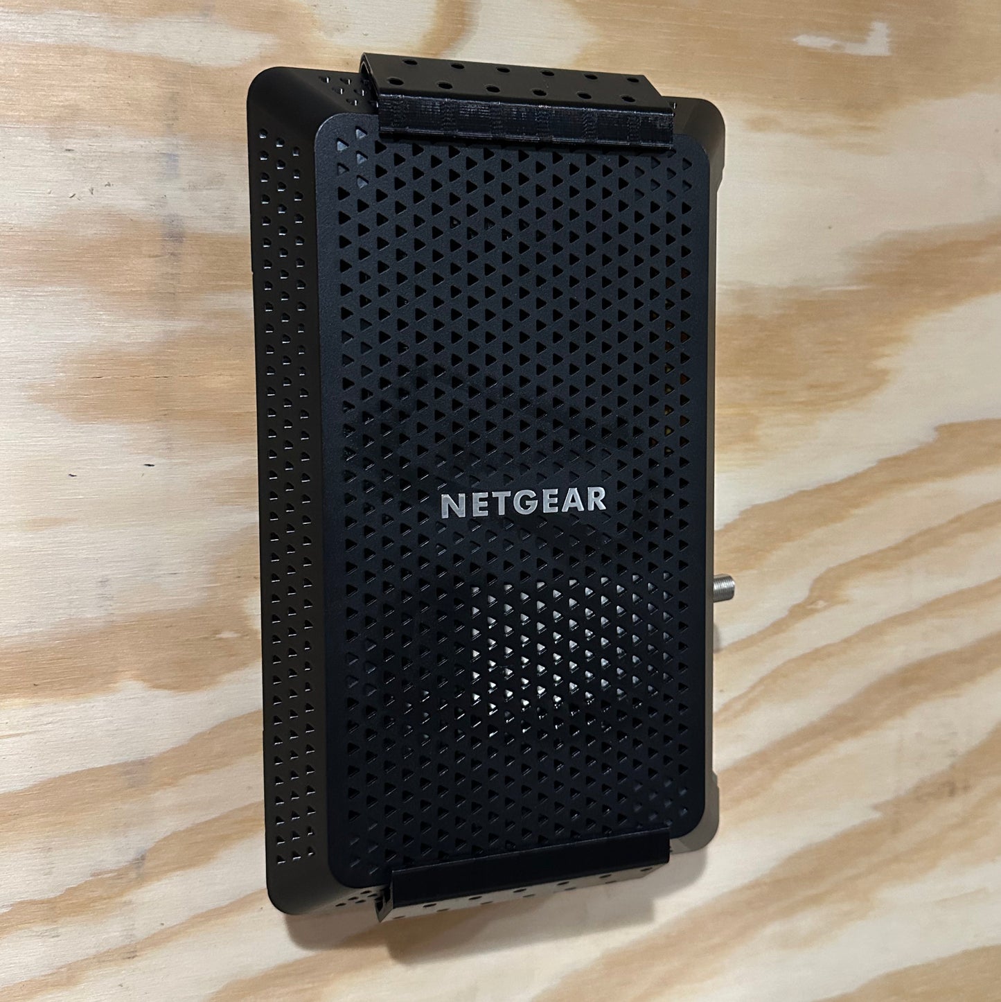 Netgear CM600 / CM1000 / CM1150 / CM1200 Cable Modem Wall Mount